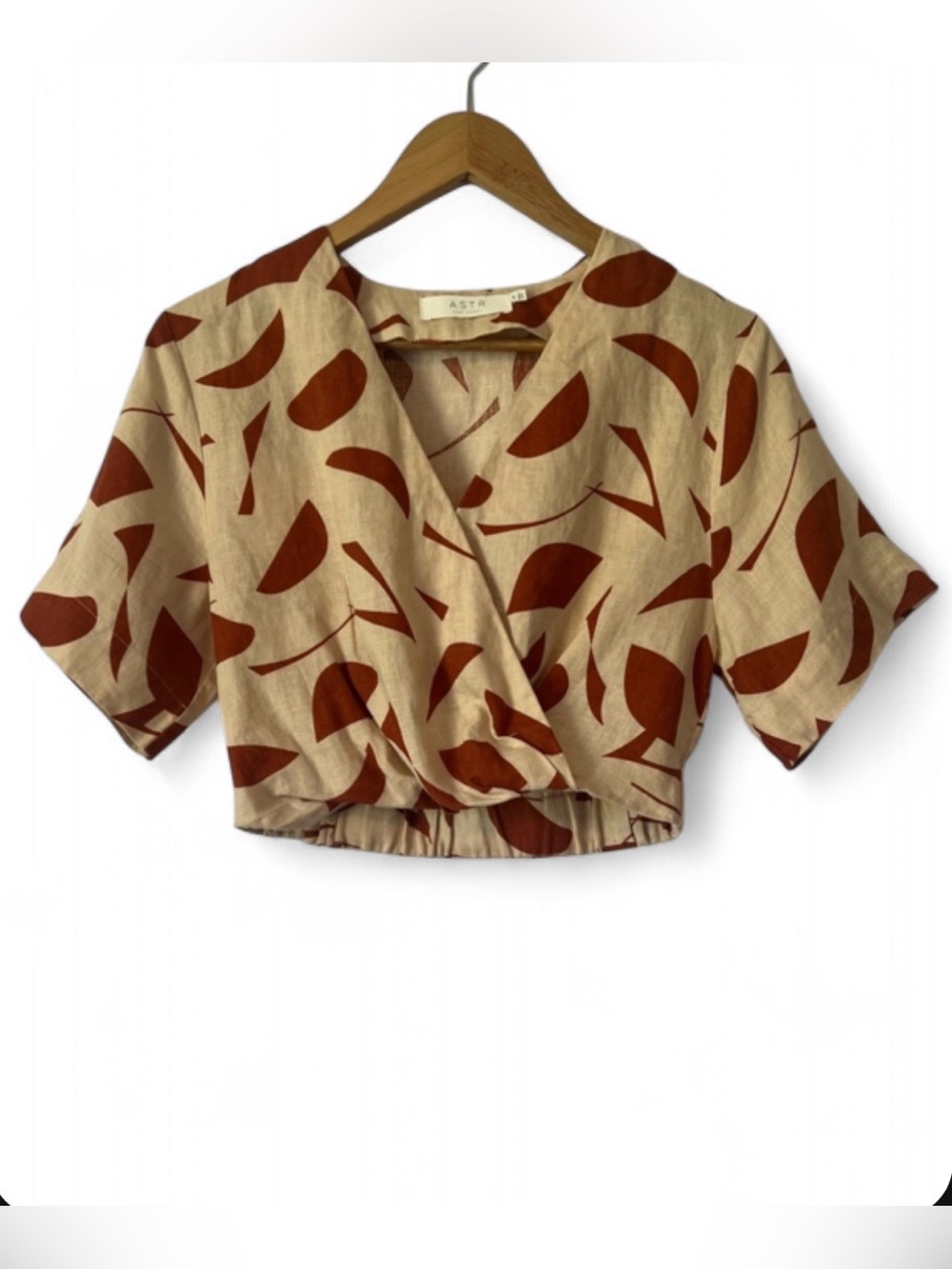 ASTR the Label Nirina 100% Linen Crop Top Medium Rust Abstract Wrap ACT17049